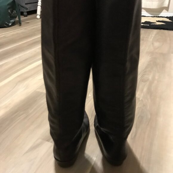 Anne Klein Ladies Brown Leather Boots Size 6 - Picture 4 of 5